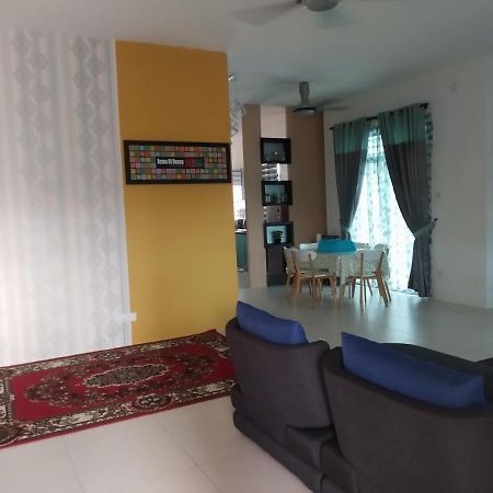 Fathullah'S Homestay Алор Сетар Екстериор снимка