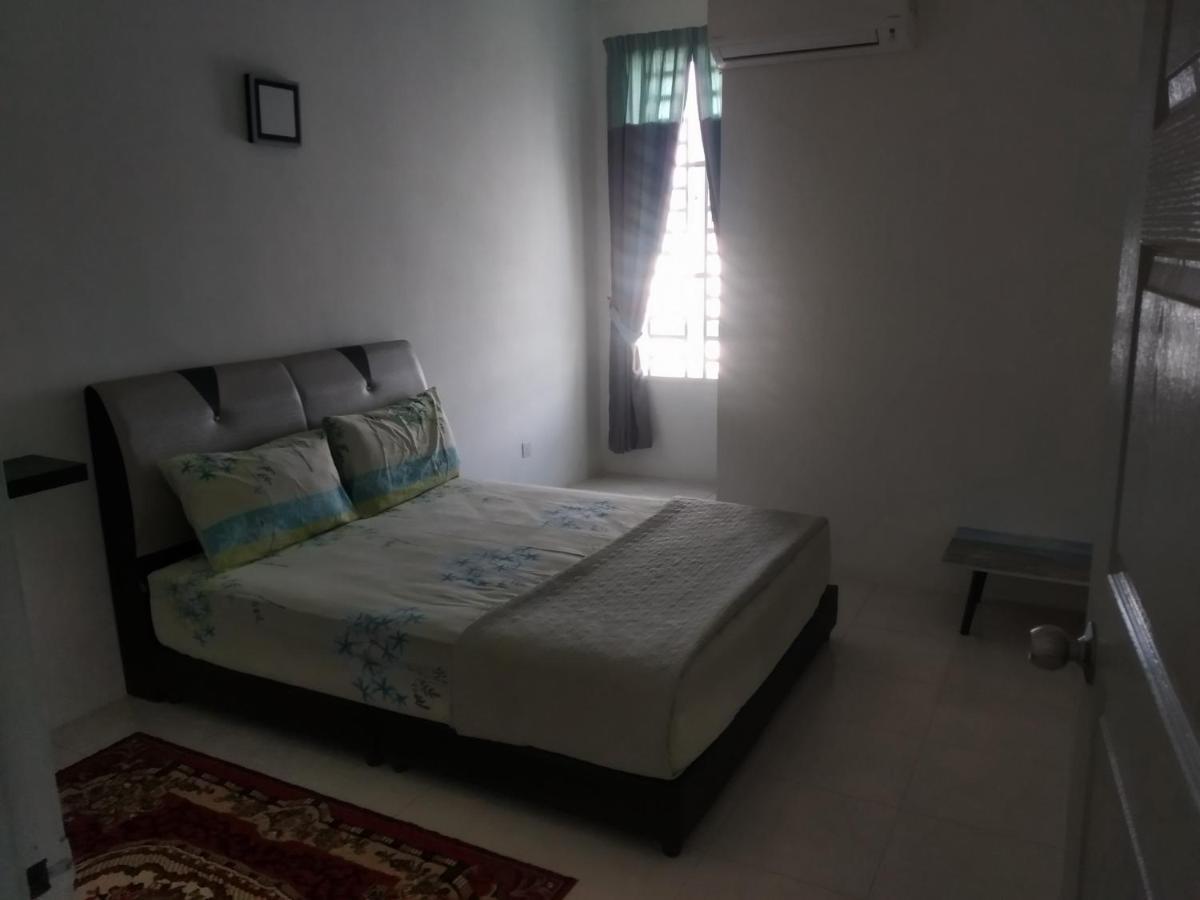 Fathullah'S Homestay Алор Сетар Екстериор снимка