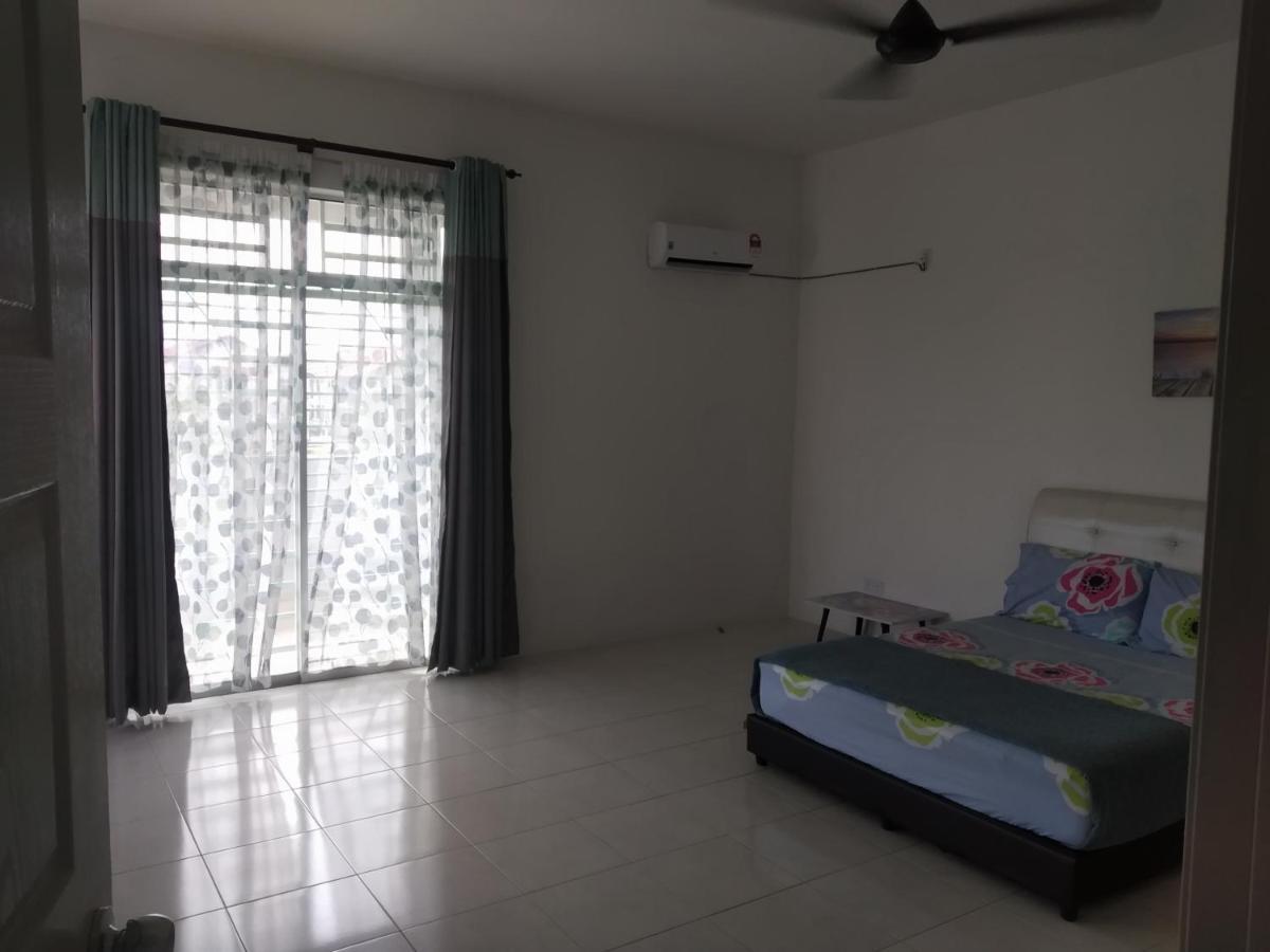 Fathullah'S Homestay Алор Сетар Екстериор снимка