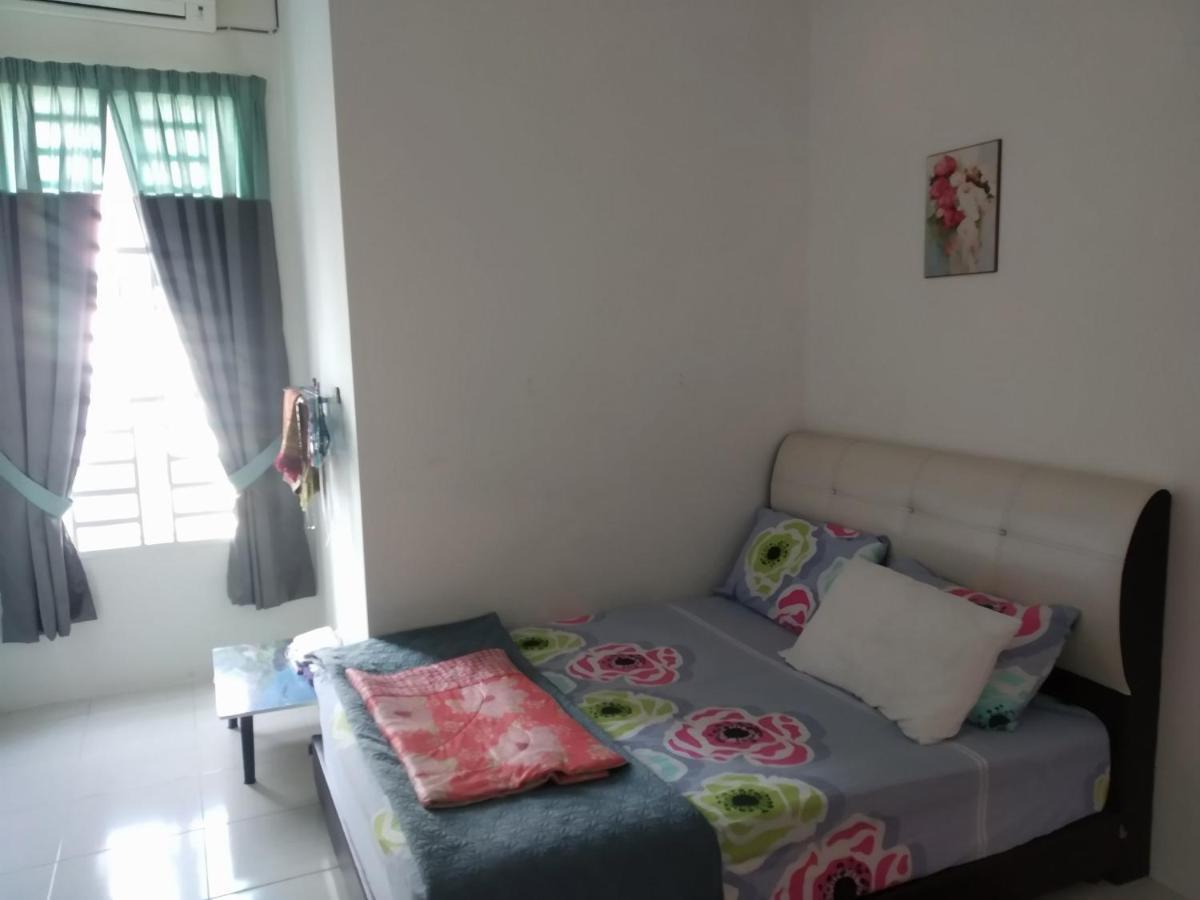 Fathullah'S Homestay Алор Сетар Екстериор снимка