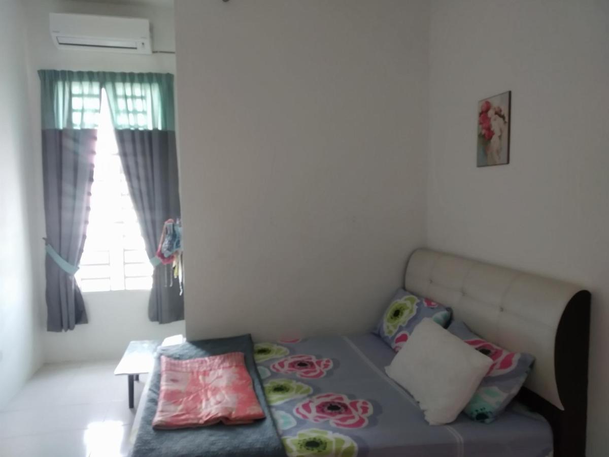 Fathullah'S Homestay Алор Сетар Екстериор снимка