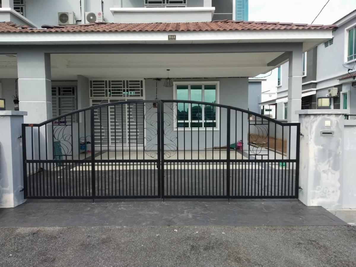 Fathullah'S Homestay Алор Сетар Екстериор снимка